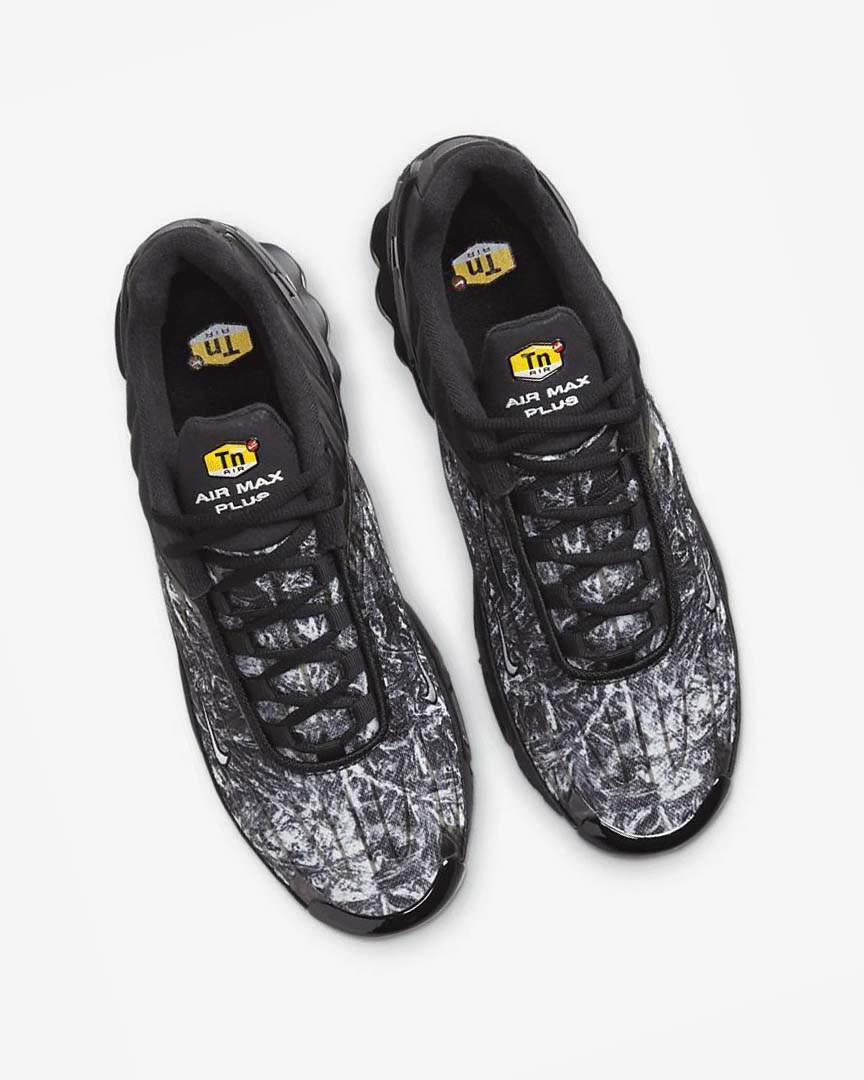 Nike Air Max Plus 3 Joggesko Herre Svarte Svarte Mørke Grå Hvite | NO2600