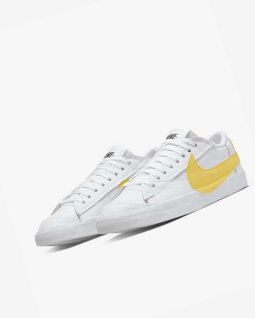 Nike Blazer Low Jumbo Joggesko Herre Hvite Svarte Oransje | NO4675