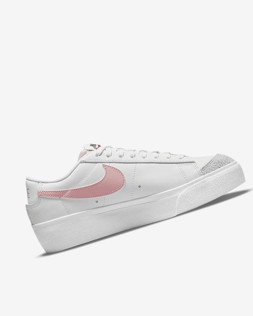 Nike Blazer Low Platform Joggesko Dame Hvite Hvite Svarte Rosa | NO3025