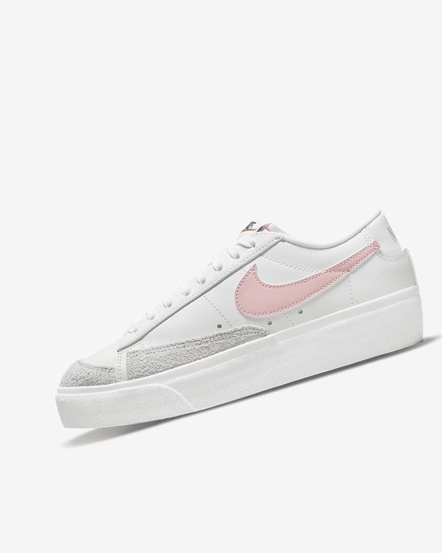 Nike Blazer Low Platform Joggesko Dame Hvite Hvite Svarte Rosa | NO3025