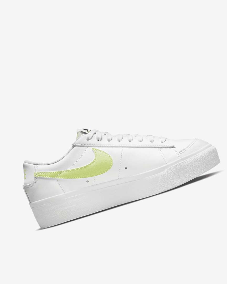 Nike Blazer Low Platform Joggesko Dame Hvite Hvite Svarte Lyse Sitron | NO5414