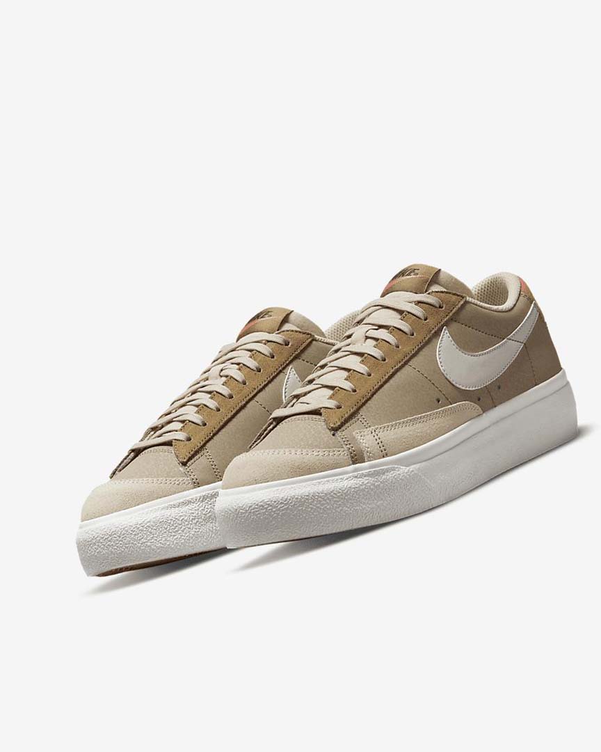 Nike Blazer Low Platform SP Joggesko Dame Khaki Lyse Beige | NO2785