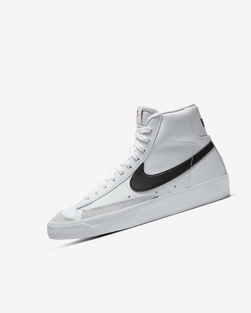 Nike Blazer Mid \'77 Joggesko Gutt Hvite Oransje Svarte | NO4644