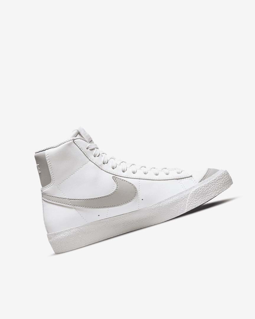 Nike Blazer Mid '77 SE Joggesko Jente Hvite Lyse Beige | NO2360