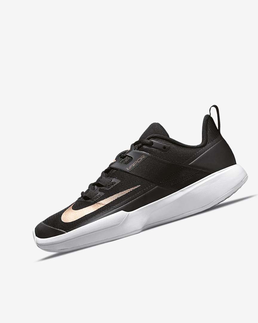 Nike Court Vapor Lite Tennis Sko Dame Svarte Hvite Metal Rød Brune | NO2233