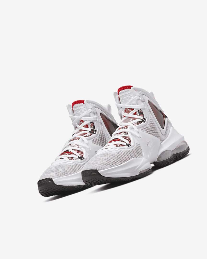 Nike LeBron 19 Basketsko Gutt Hvite Svarte Rød | NO2523