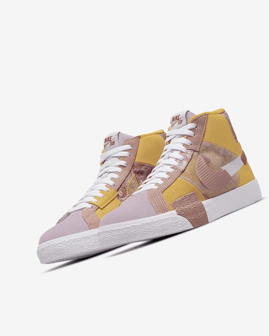 Nike SB Zoom Blazer Mid PRM Skatesko Dame Gull Hvite | NO2399