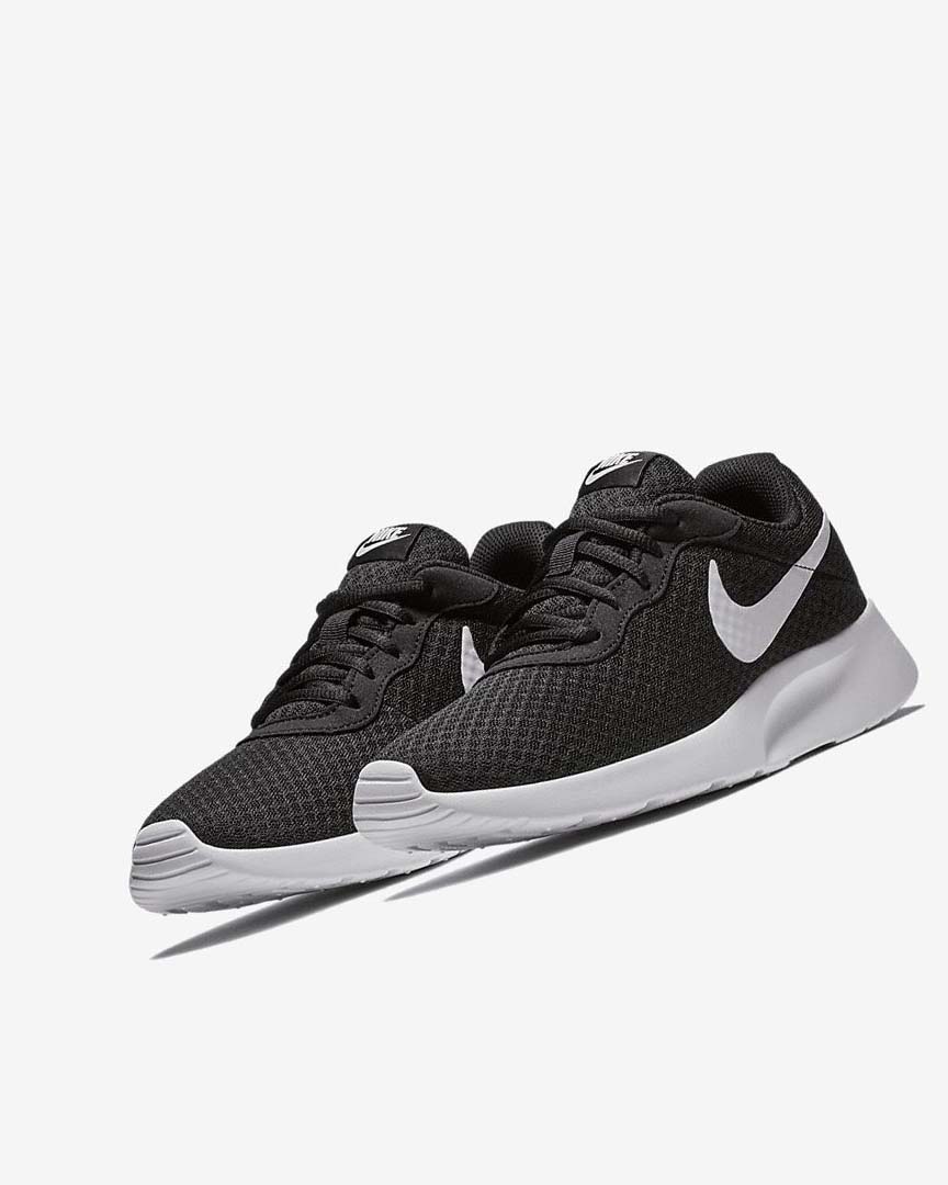 Nike Tanjun Joggesko Dame Svarte Hvite | NO2751