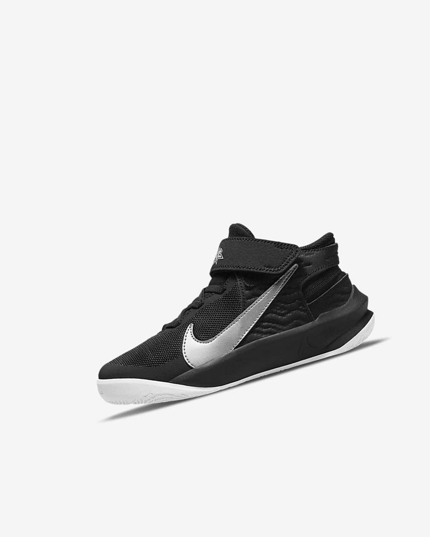 Nike Team Hustle D 10 FlyEase Basketsko Jente Svarte Hvite Metal Sølv | NO5099