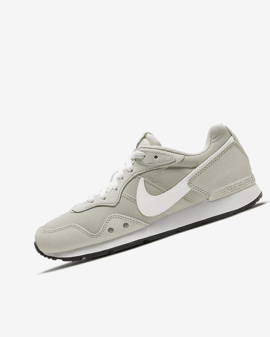 Nike Venture Runner Joggesko Dame Lyse Beige Lyse Beige Hvite | NO2819