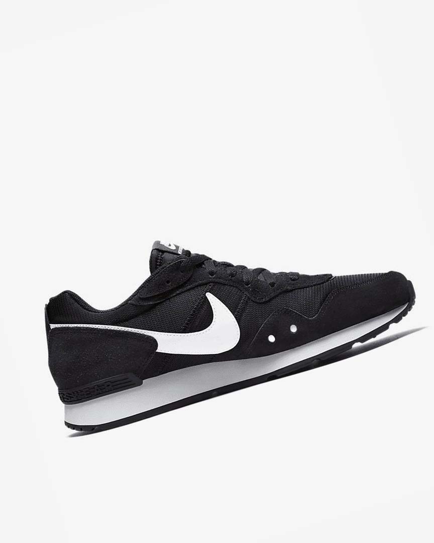 Nike Venture Runner Joggesko Herre Svarte Hvite | NO4898