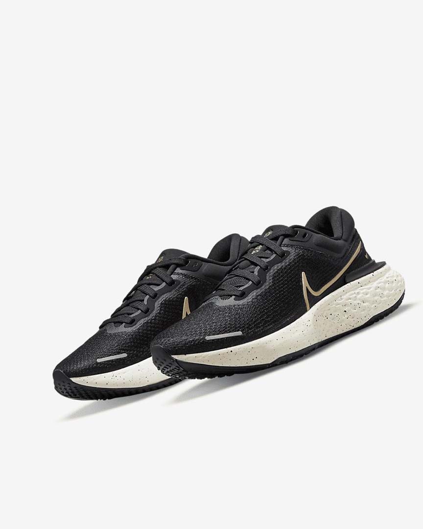 Nike ZoomX Invincible Run Flyknit Løpesko Vei Dame Svarte Metal Gull | NO4797