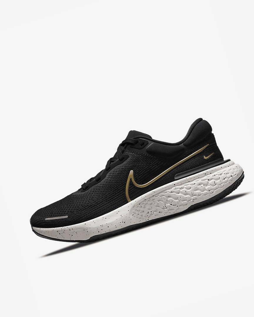 Nike ZoomX Invincible Run Flyknit Løpesko Vei Herre Svarte Metal Gull | NO4978