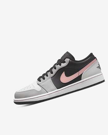 Nike Air Jordan 1 Low Joggesko Herre Svarte Grå Hvite Korall | NO2628