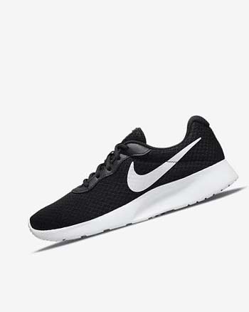 Nike Tanjun Joggesko Dame Svarte Svarte Hvite | NO4840